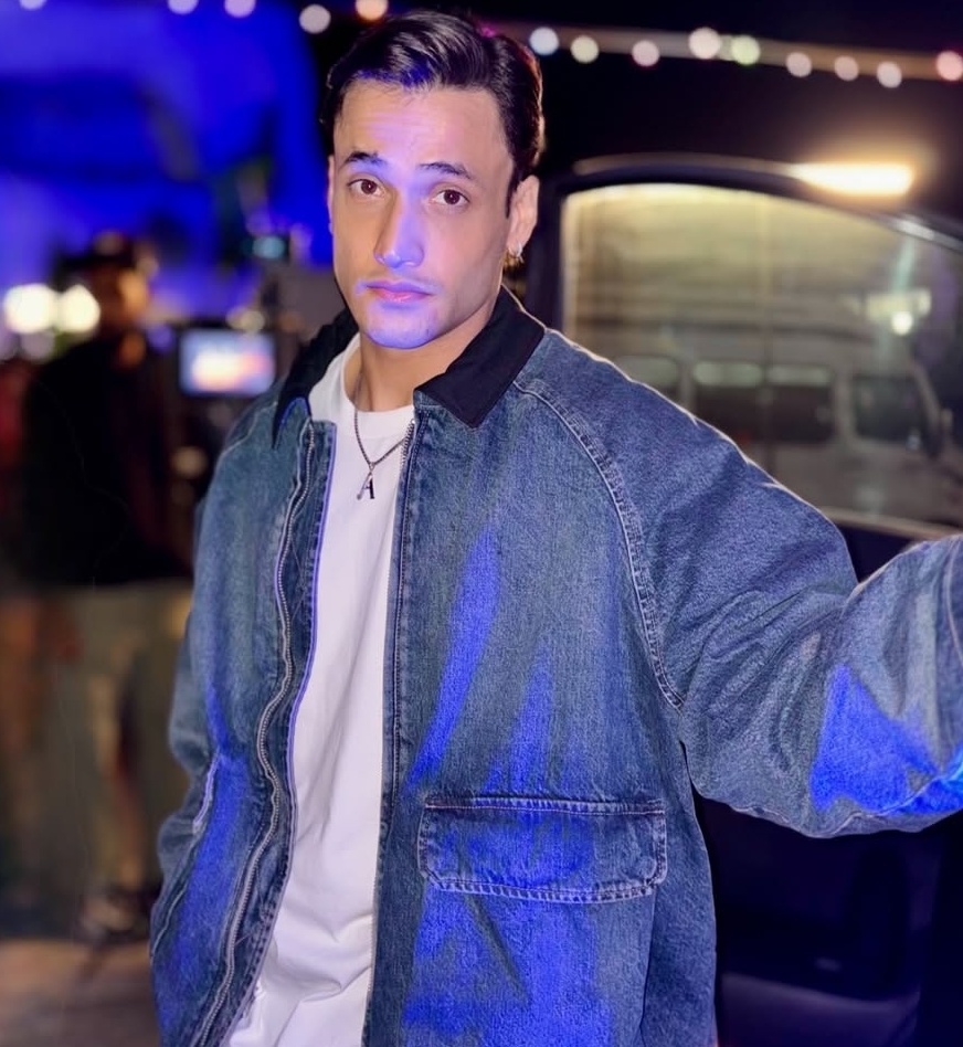 Asim Riaj
