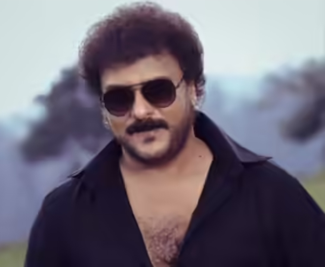 V. Ravichandran